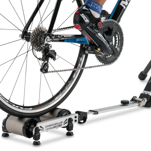 Minoura FG220 Hybrid Roller Trainer - Upzy.com